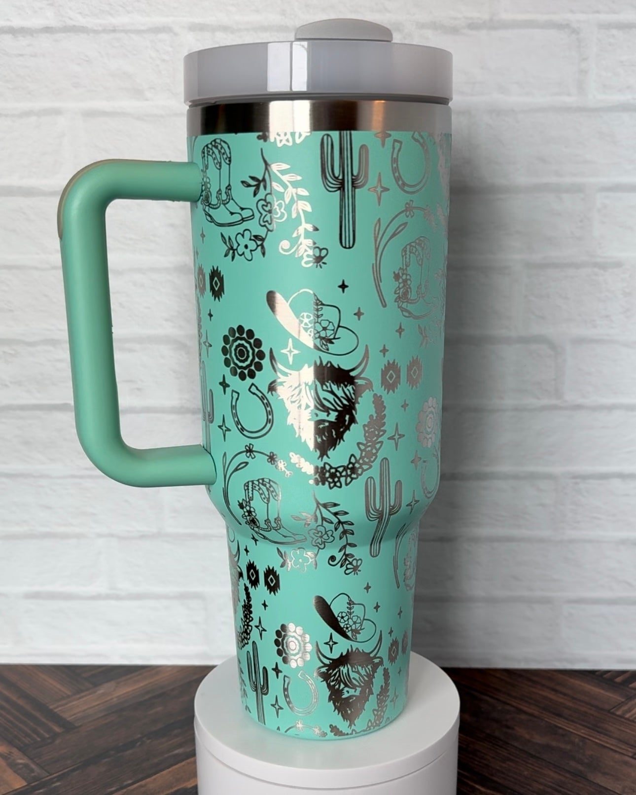 40 Oz Tumbler - Western on Eucalyptus RTS