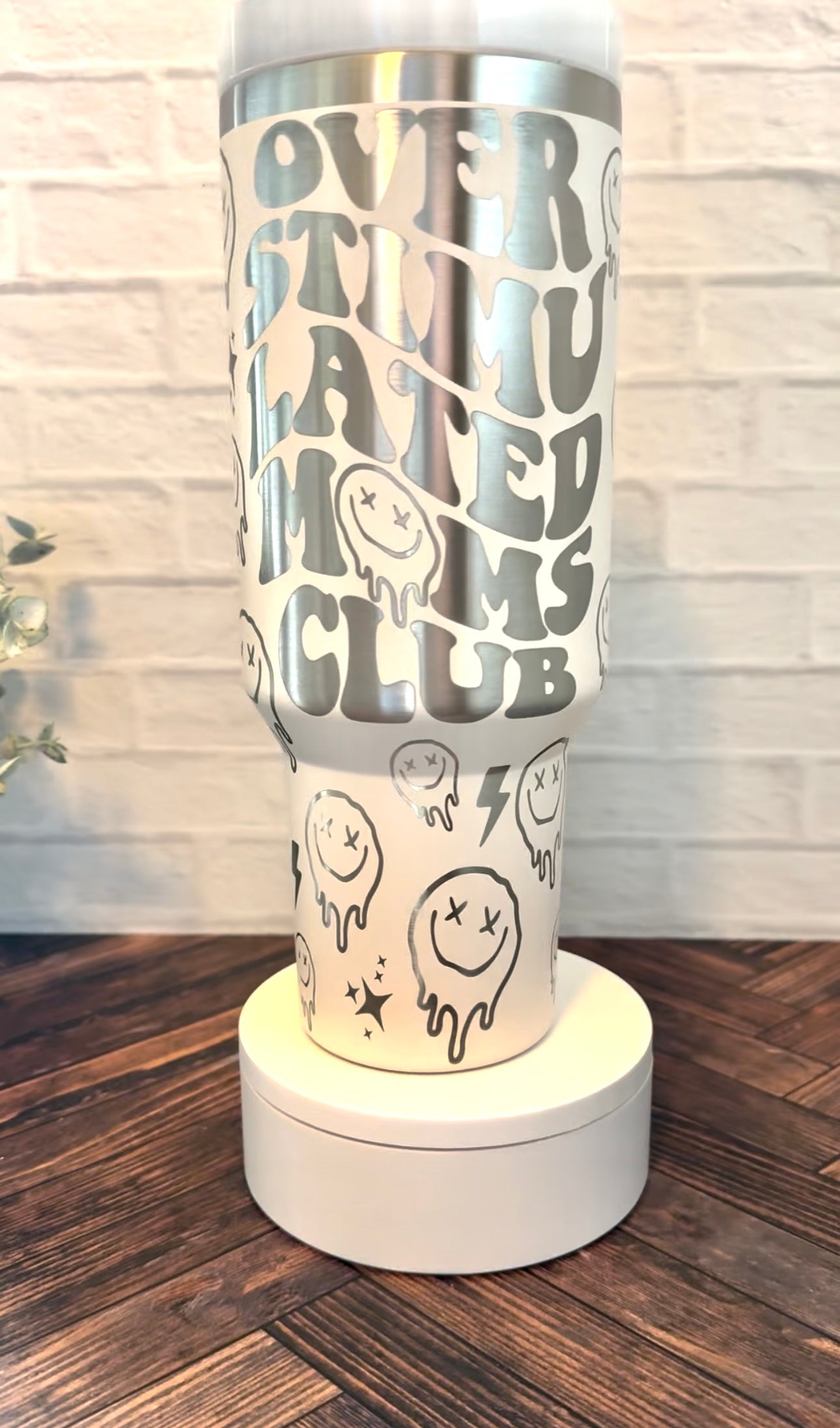 40 oz Tumbler - Overstimulated Moms Club - light pink RTS