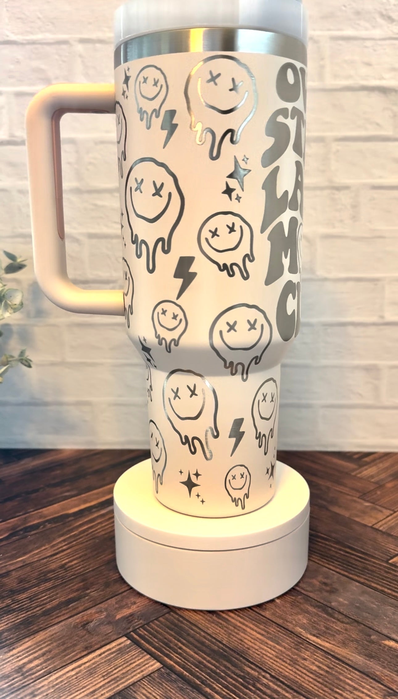 40 oz Tumbler - Overstimulated Moms Club - light pink RTS