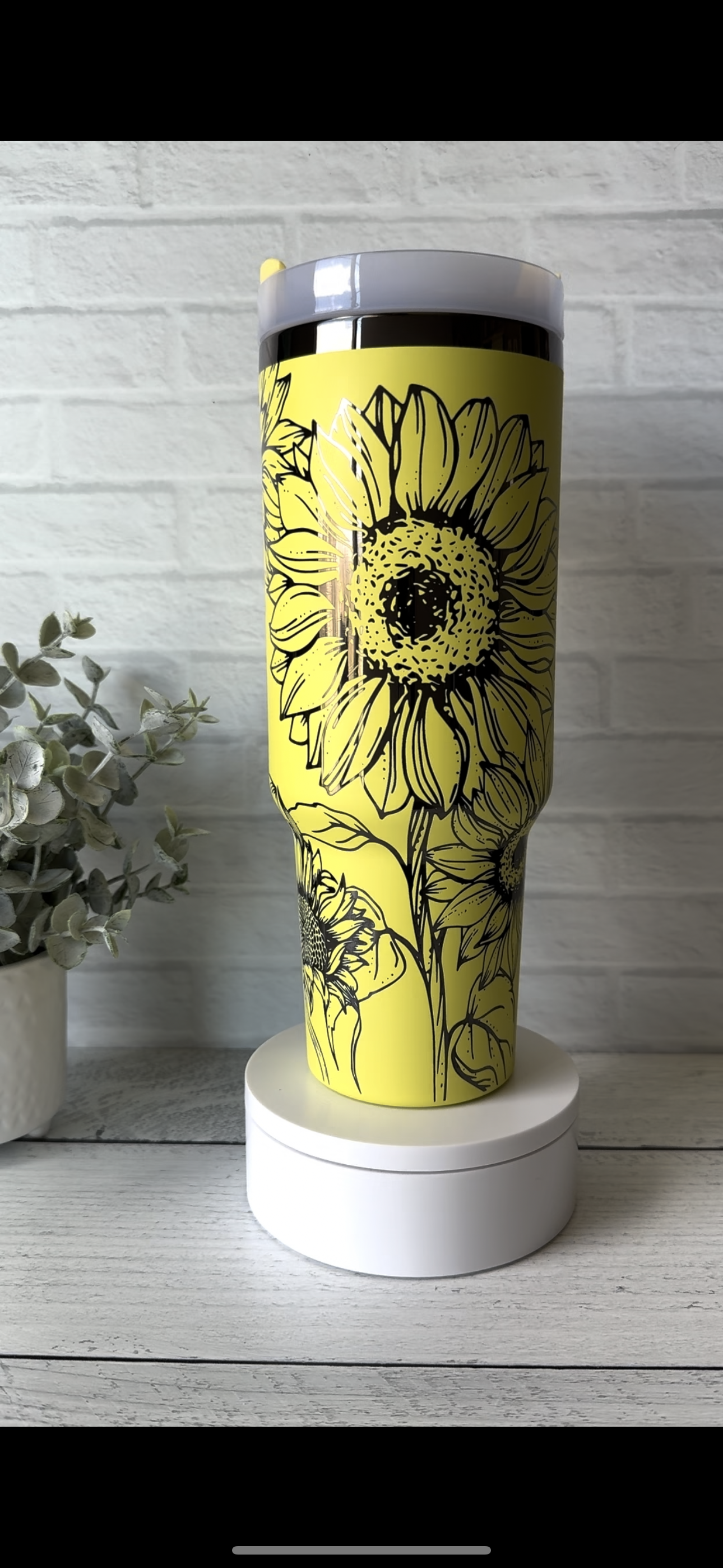 40 Oz Tumbler - Sunflowers - Yellow on Black Chrome RTS