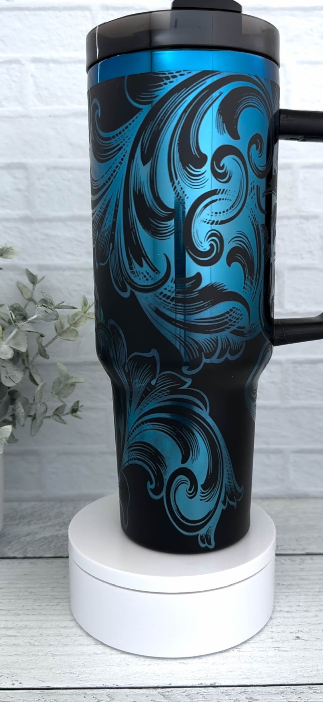 40 Oz Tumbler - Flourish Black with Sapphire RTS