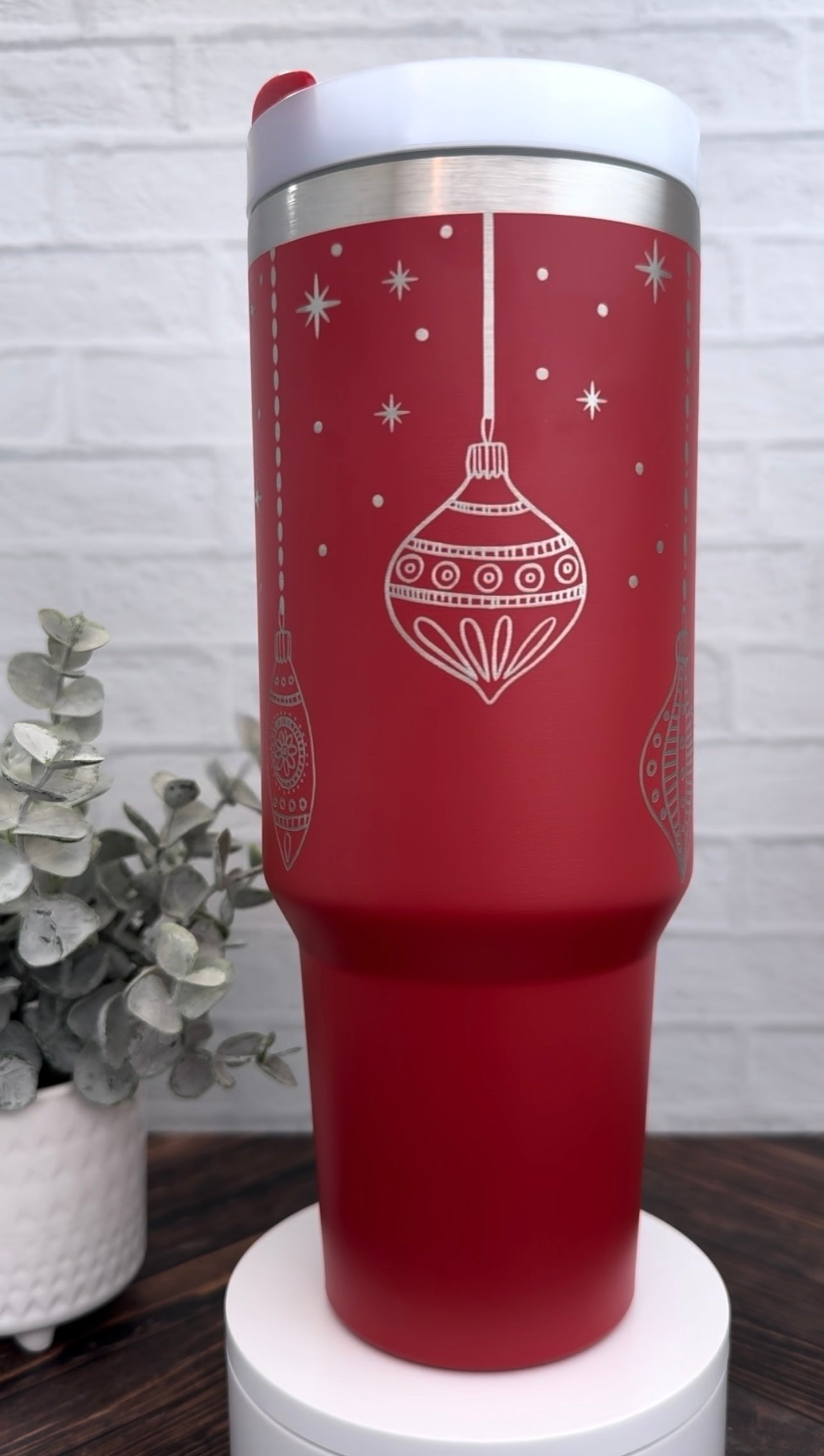 40 oz Christmas Ornaments Red Tumbler RTS