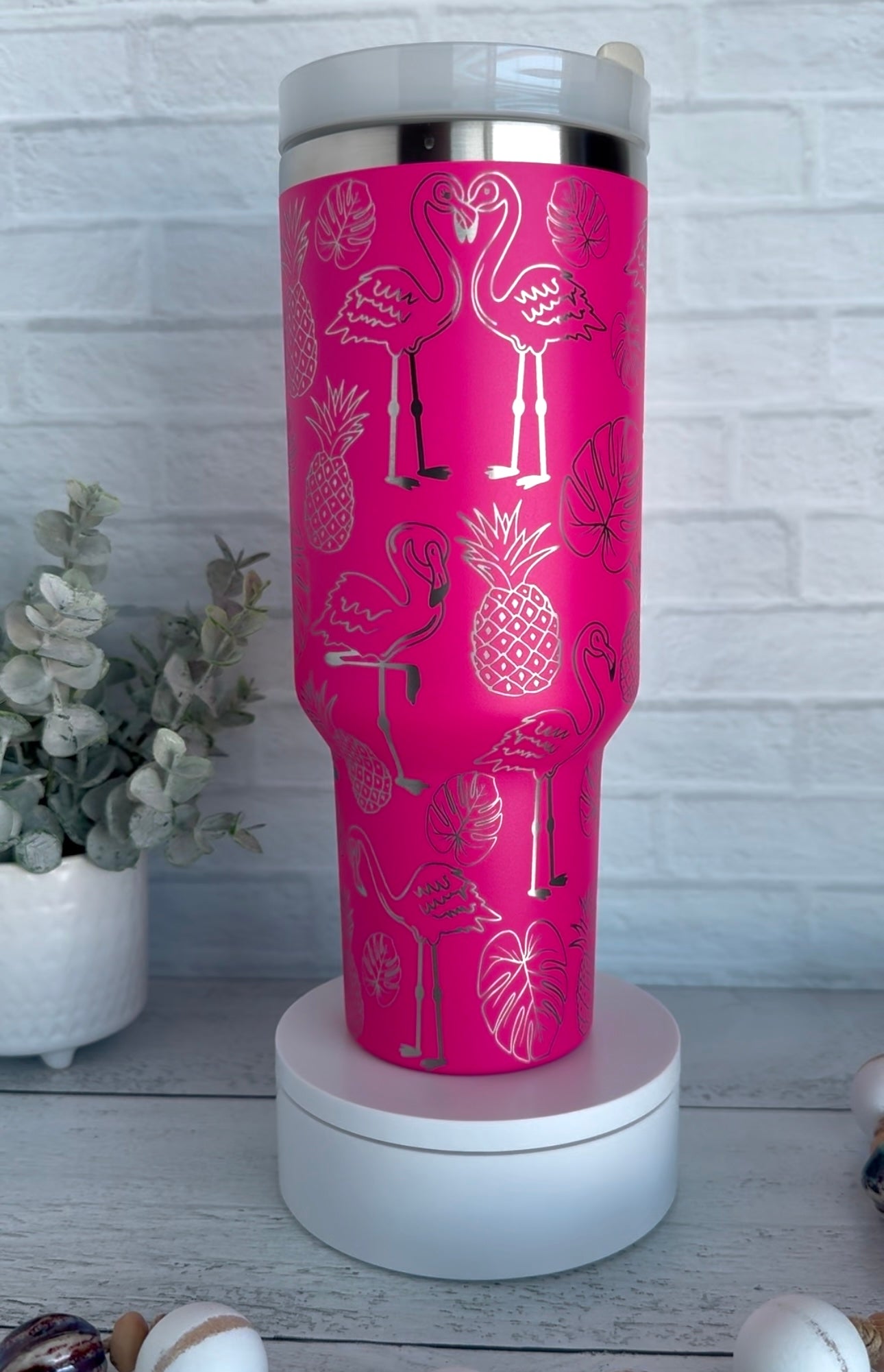 40 Oz Tumbler - Flamingo on Hot Pink RTS